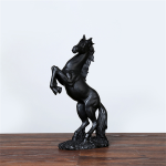 Scultura Cavallo Miniatura Artigianato fatta a mano in resina 18 x 31,5 cm